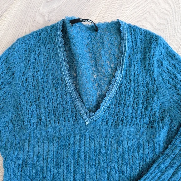 Sweater - Picture 4 of 8